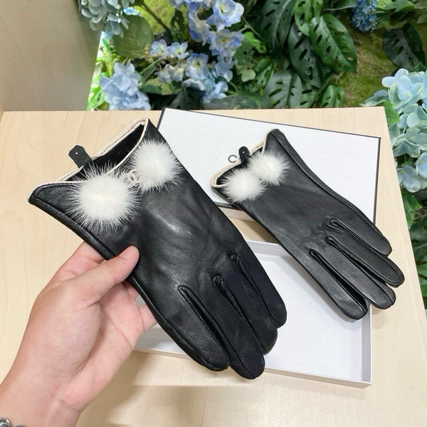 GLOVES IN BLACK LAMBSKIN WITH LAMB FUR 463823