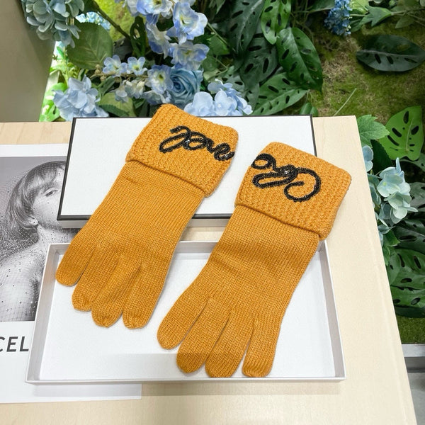 GLOVES IN MUSTARD YELLOW WOOL WITH BLACK LOGO 465776