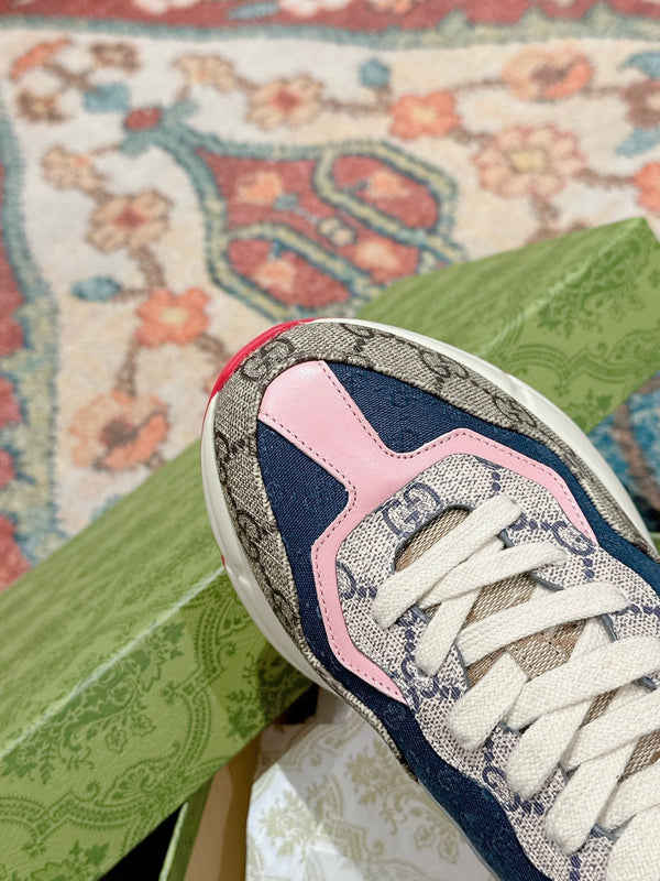 GG RHYTON TRAINER IN PELLE DI VITELLO MARRONE CHIARO E ROSA