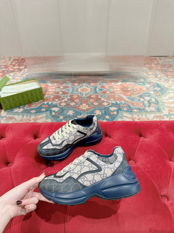 GG RHYTON TRAINER IN PELLE DI VITELLO GRIGIO CHIARO E CARBONE