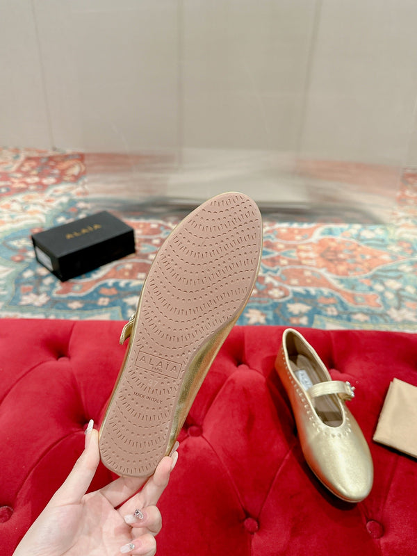 ALAIA MARY JANE IN GOLD LAMBSKIN WITH GOLD HARDWARE