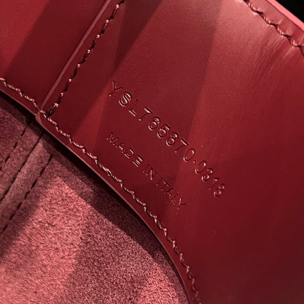 Le 37 Bucket Bag 15cm Red Gold Cowhide