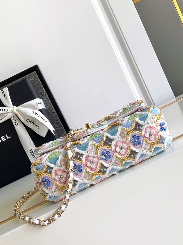 CC 24a Flap Bag 20cm Multicolor Sequin Satin Gold Hardware
