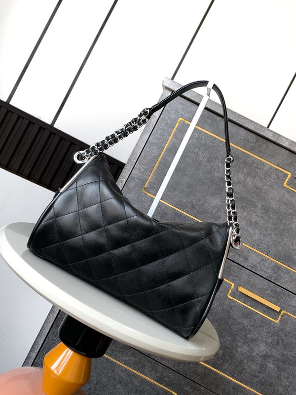 CC Vintage Hobo Bag 30cm Black Lambskin Silver Hardware