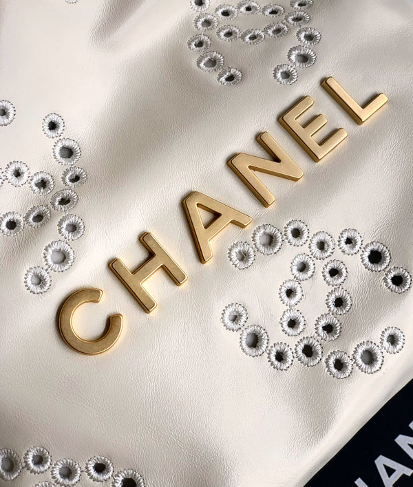 CC 25S Hobo Bag 18.5cm Cream Calfskin Gold Hardware