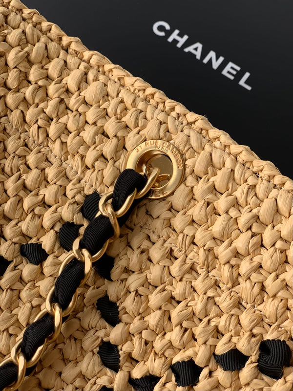 CC Logo Shopper Bag With Chain 23cm Beige Black Raffia GHW