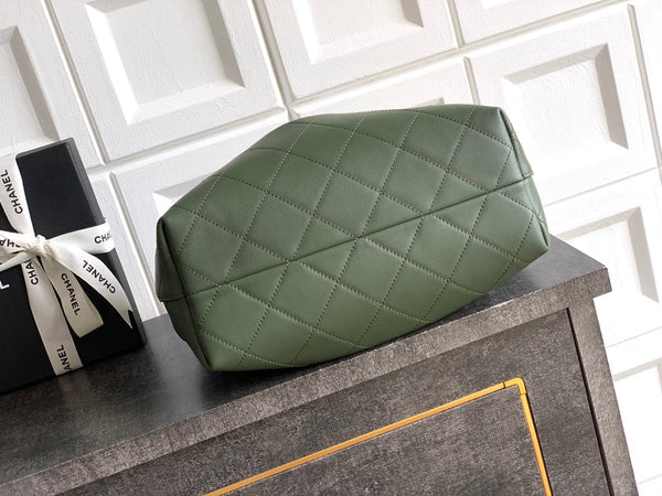 Chanel 26C Hobo Bag Olive Green Cowhide GHW 272338