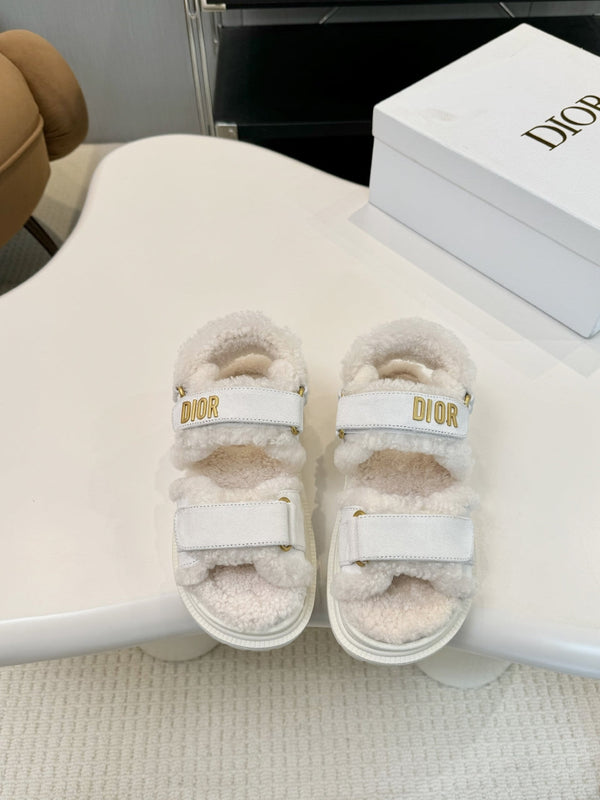 CD Dioract Sandal White Suede Wool 529374