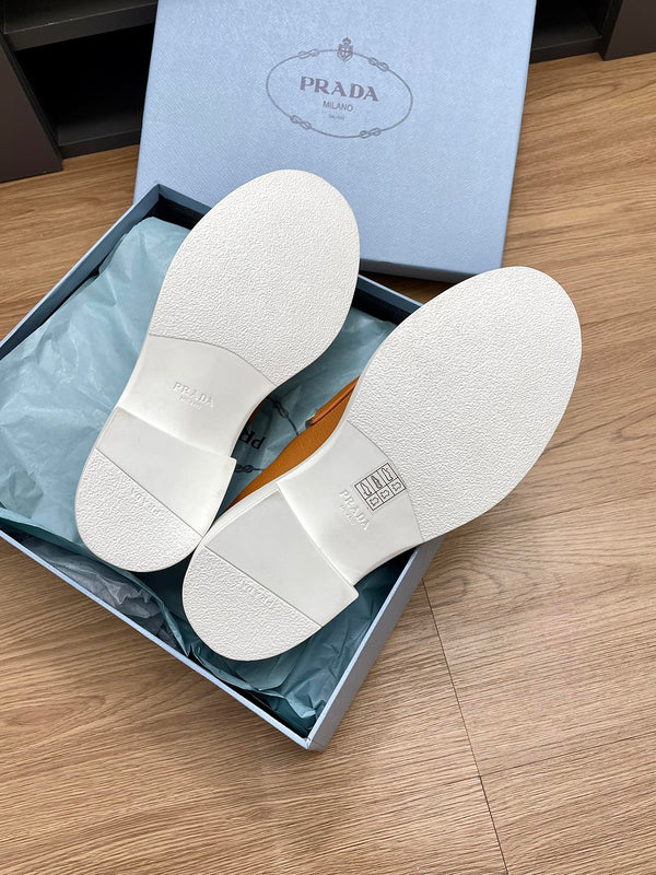 MOCASSINI PRA CIOCCOLATO SPAZZOLATO PELLE DI VITELLO BIANCA E BRONZO