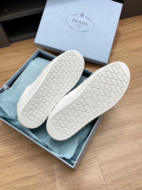 SNEAKERS PRA DOWNTOWN BOLD IN PELLE DI VITELLO BIANCA