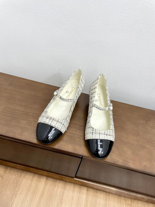 CC Mary Jane White Tweed Farbic And Cowhide