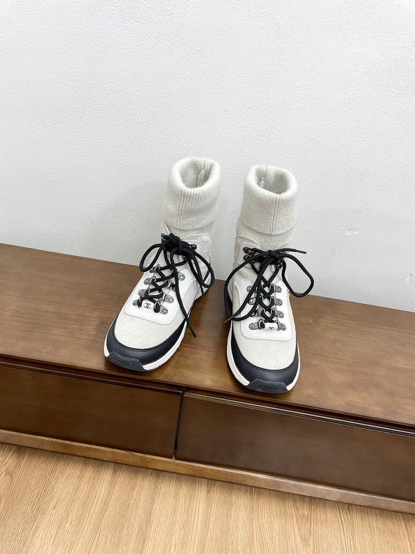 CC Sneaker 30mm White Suede And Wool