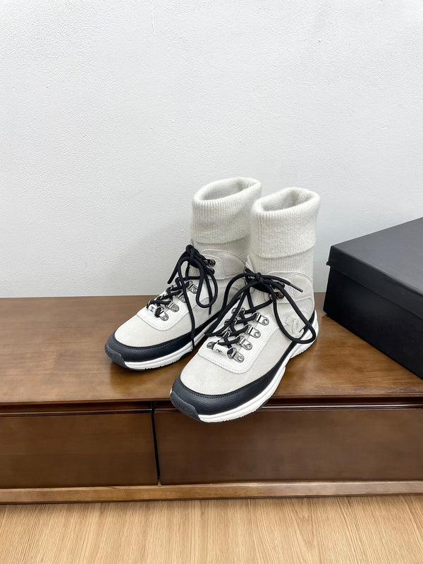 CC Sneaker 30mm White Suede And Wool