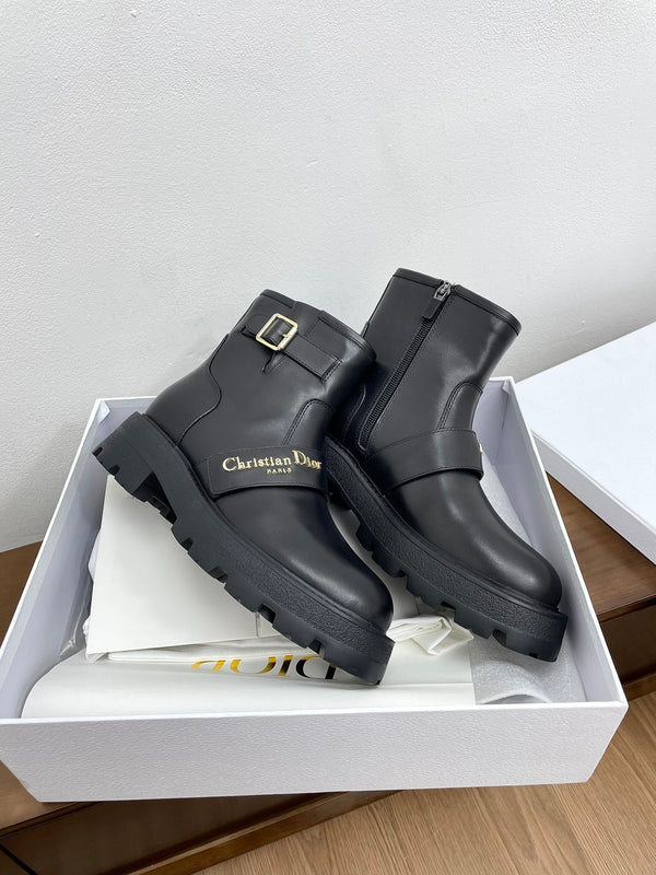 CD D-Quest Ankle Boot 40mm Plain Black Calfskin