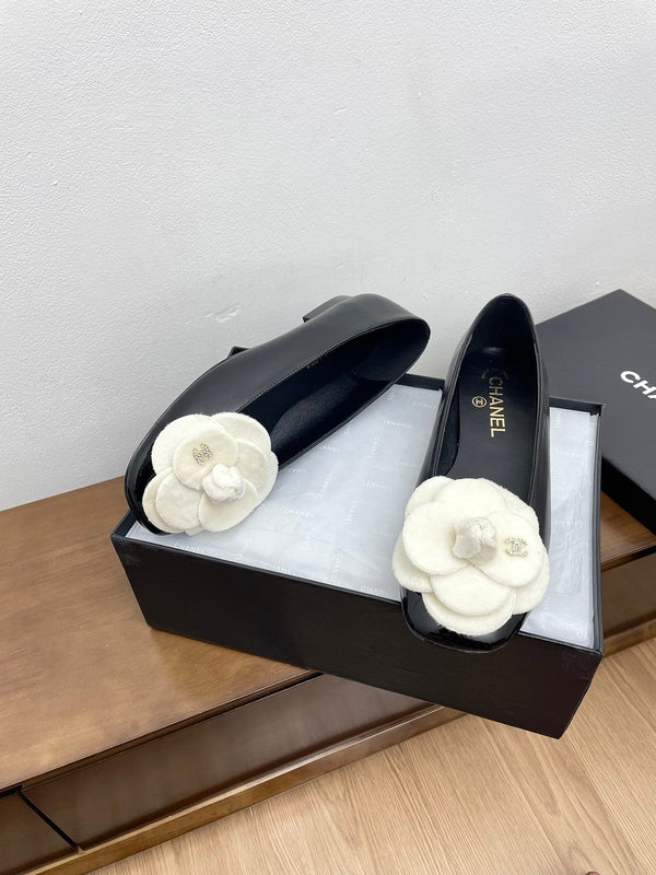 CC Ballet Flats Black With Camellia White Lambskin