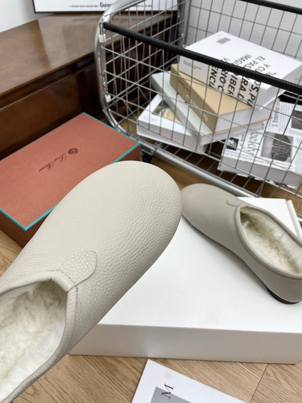 LP Cocooning Floaty Flat Grey White Wool Fleece Lining And Cowhide 989987