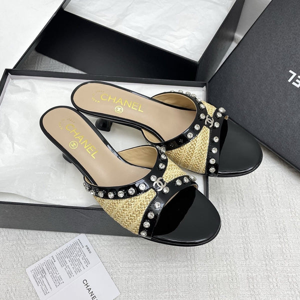 CC 25SS Slippers 5cm Yellow Raffia Black Patent Calfskin 338300