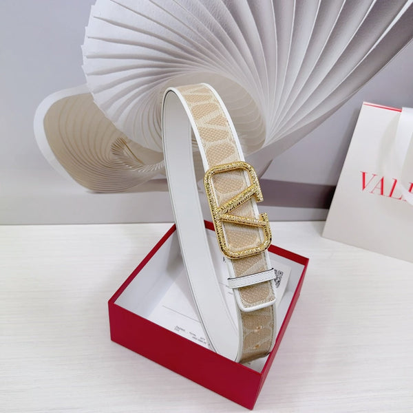 Ceinture Valenti Toilde Iconographe 40 mm veau blanc beige boucle effet martelé doré