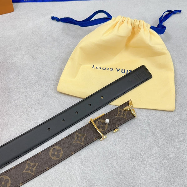 Pretty LV 30mm Reversible Belt Black Calfskin