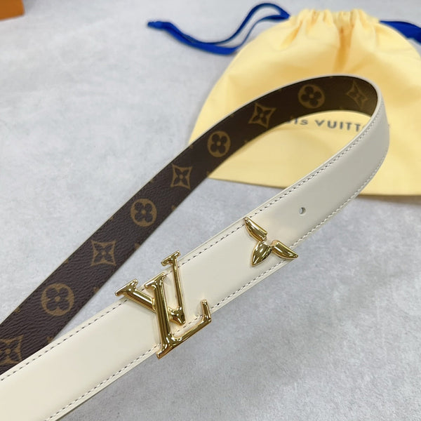 Pretty LV 30mm Reversible Belt Cream Calfskin