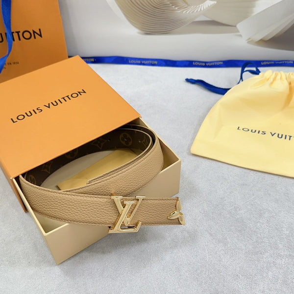 Pretty LV 30mm Reversible Belt Beige Grained Calfskin