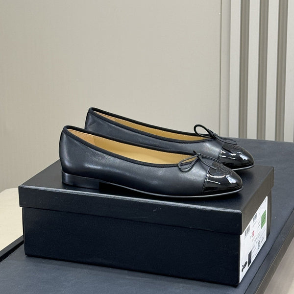 CC Classic Ballet Flats Black Beige Lambskin 282274