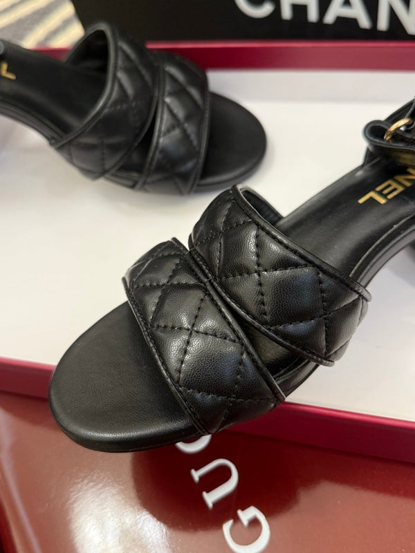 CC 25SS Sandali Honey 5cm Pelle di agnello nera 319631