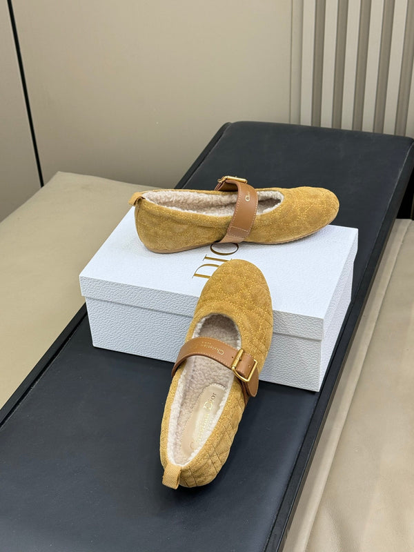 CD Alps Dior Ballerines plates Frost Suède Laine Ambre Doré 561808