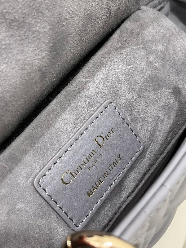 BORSA PICCOLA D-JOY 22 IN PELLE DI AGNELLO GRIGIA