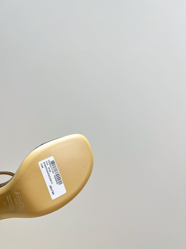 FENDI HIGH-HEELED 10 CM IN CHESTNUT BROWN GLOSSY LAMBSKIN WITH GOLD HARDWARE