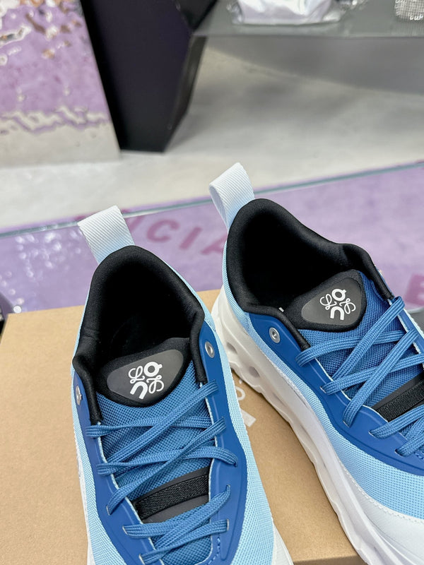 Sneaker Loewe x Running Cloudtilt2.0 in pelle di vitello bianca e blu
