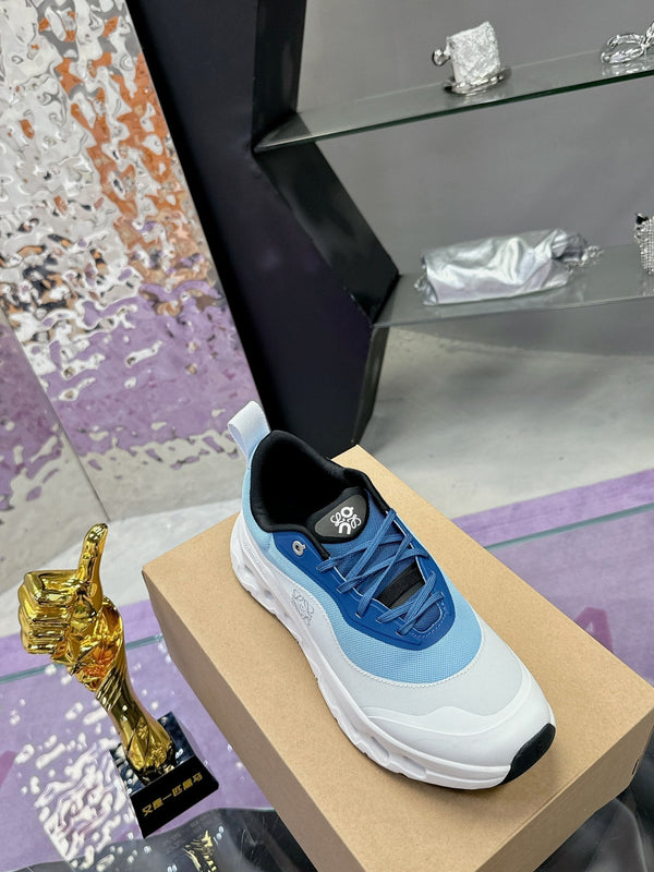 Sneaker Loewe x Running Cloudtilt2.0 in pelle di vitello bianca e blu