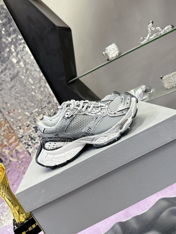 SNEAKER STAPLER IN POLIURETANO E POLIESTERE GRIGIO