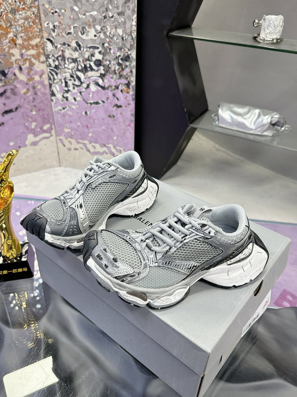 SNEAKER STAPLER IN POLIURETANO E POLIESTERE GRIGIO