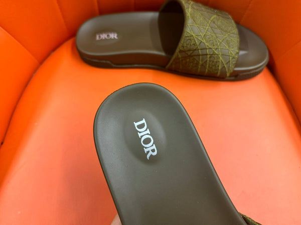 CD AQUA EMBROIDED SANDAL OLIVE FABRIC