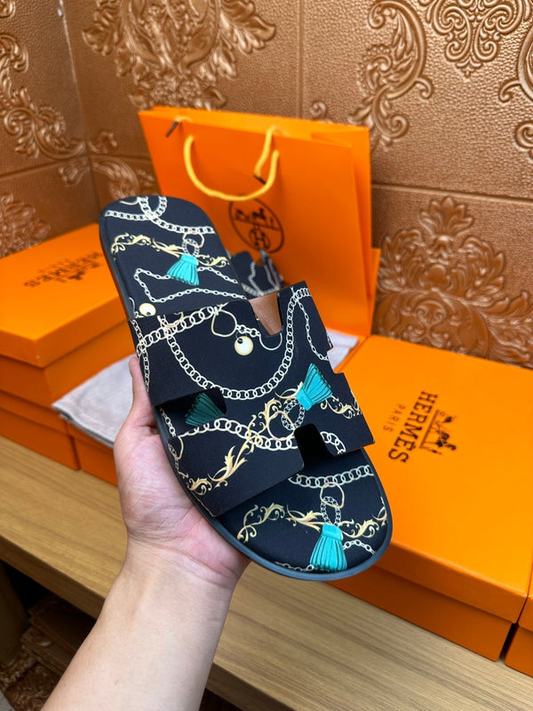 HM IZMIR SANDAL DENIM COLOR SUEDE WITH CHAIN MOTIF