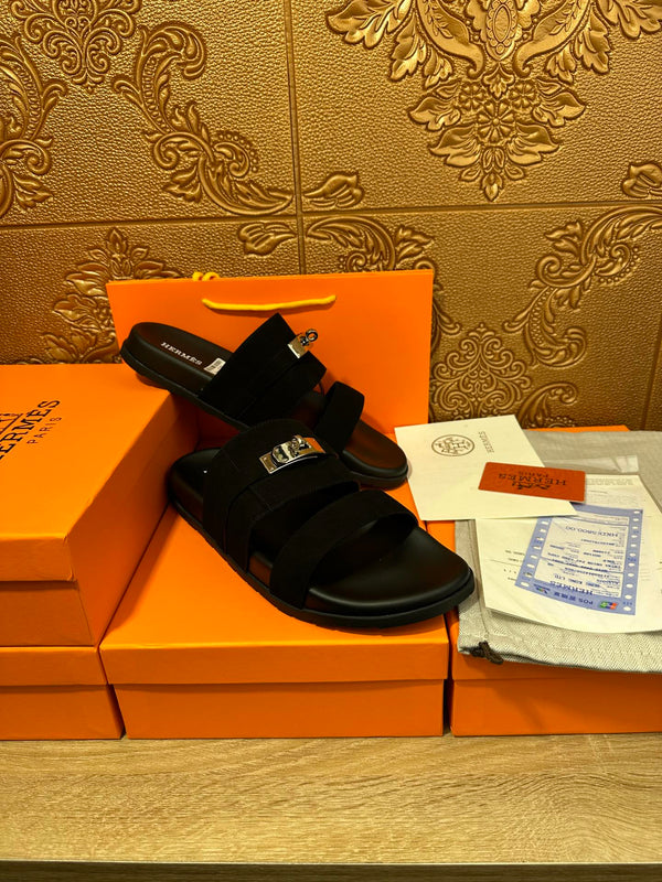 HM JACKSON SANDAL BLACK SUEDE