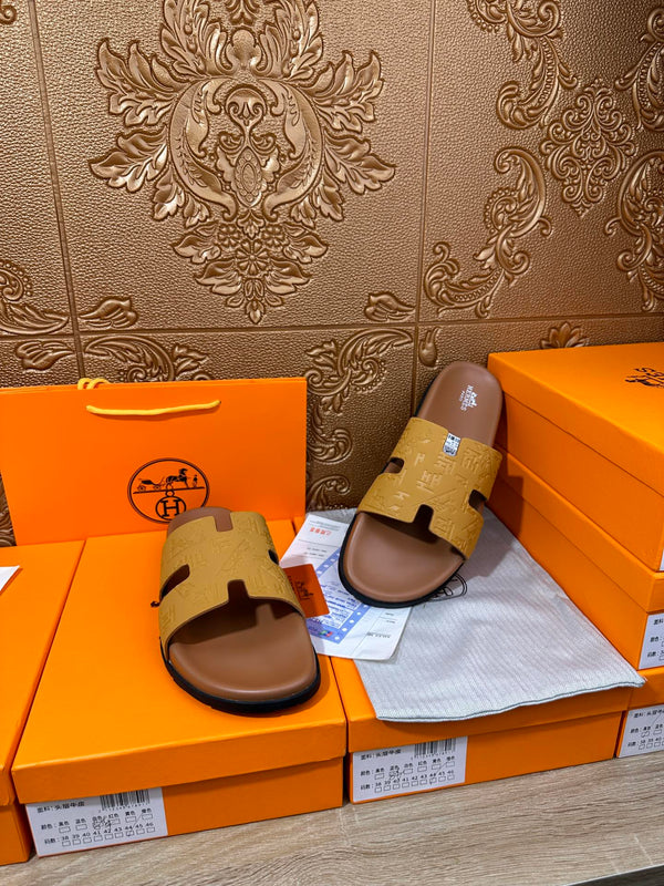 HM IZMIR SLIPPER SAFFRON CALFSKIN