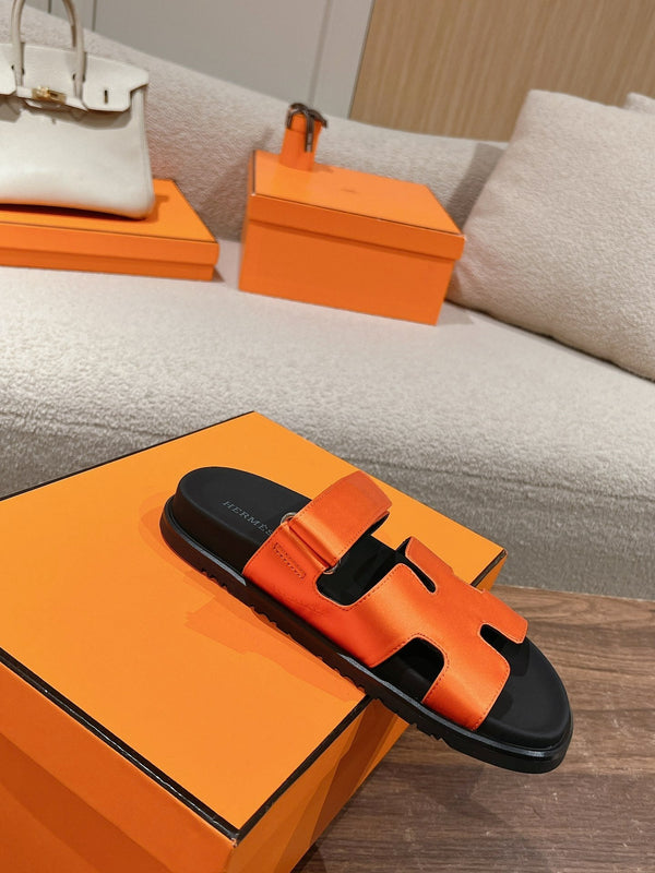 SANDALO CIPRIA NERO MIX ARANCIONE SCURO PELLE DI VITELLO