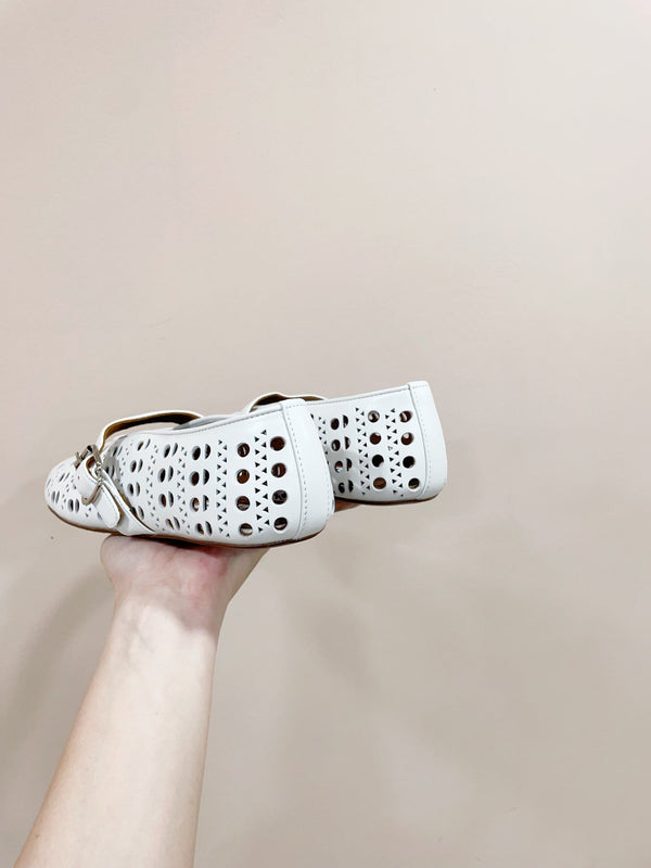 BALLERINA ALAIA HOLLOW IN PELLE DI AGNELLO BIANCA