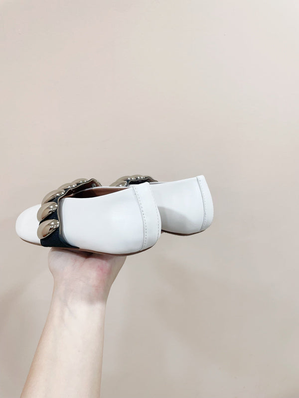 ALAIA TRIBALE BALLET FLATS IN WHITE LAMBSKIN