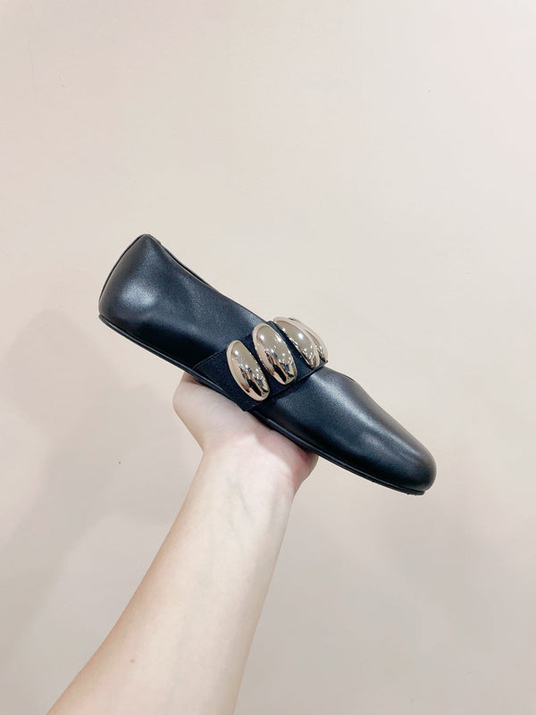 ALAIA TRIBALE BALLET FLATS IN BLACK LAMBSKIN