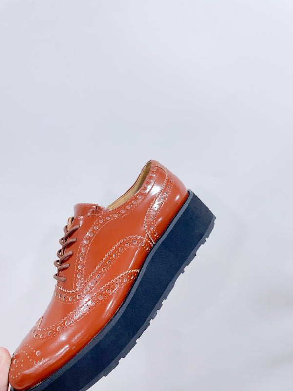 Miu-Church's Lace-Ups in pelle nabuk lucida color marrone cacao