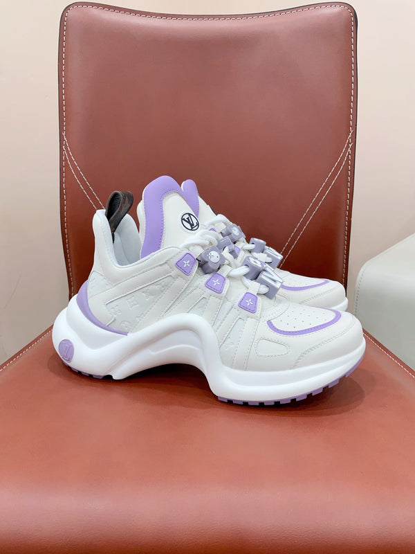 Scarpe sportive LV Archlight bianche con bordo viola in pelle di vitello