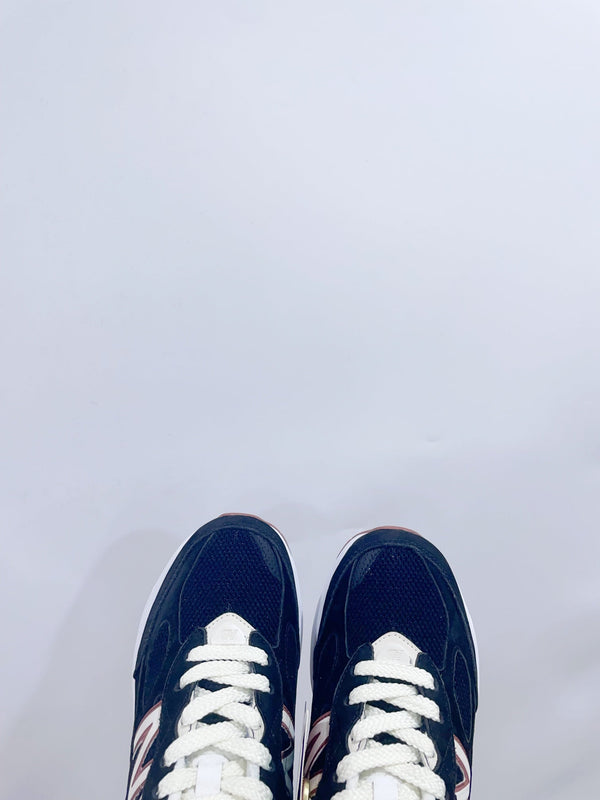 LP x NB 990v6 Sneaker 45mm dark blue suede calfskin and mesh fabric