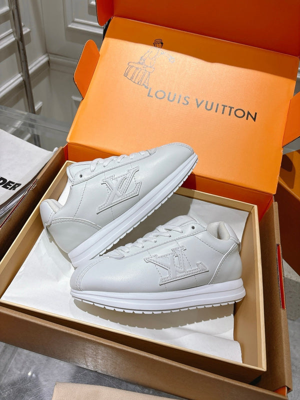 LV BUTTERSOFT Sneaker Light Grey Cowhide 476981