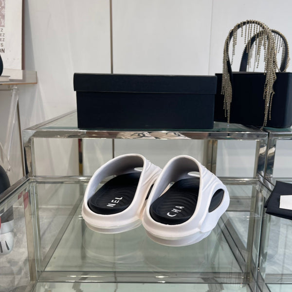 Ciabatte CC in schiuma bianca 204137