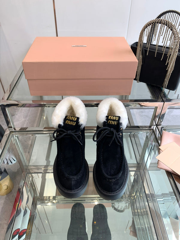 Miu Short Wool Boots Black Open-Hemmed Cowhide