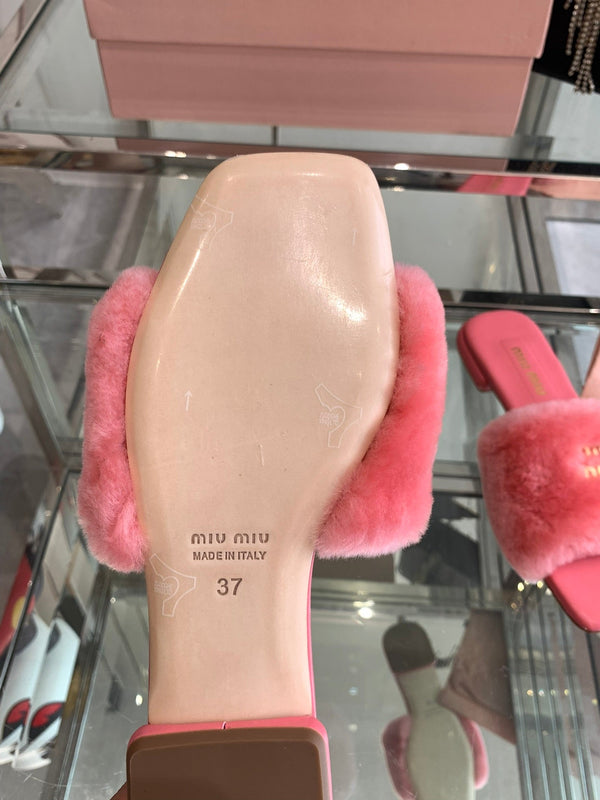 Miu Slippers Pink Super Soft Wool