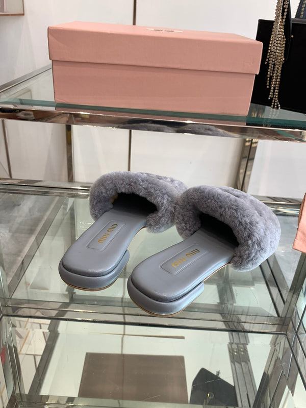 Miu Slippers Grey Super Soft Wool